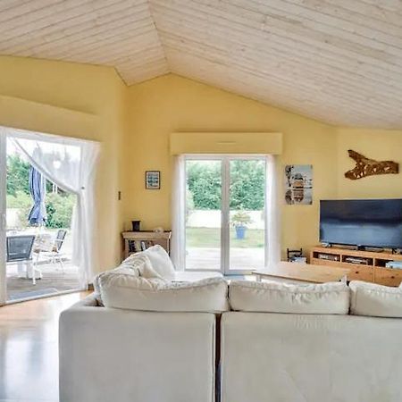 Belle Maison Familiale Pour Un Sejour A Bretignolles Luaran gambar